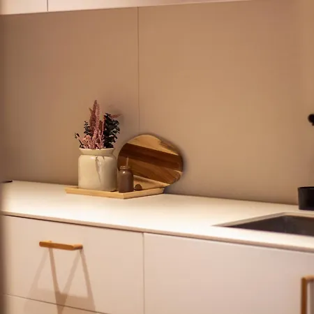 Almada 3d By Lovelystay Appartamento *