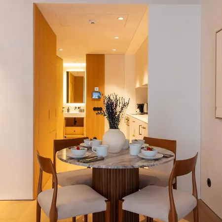 Almada 3d By Lovelystay * Oporto