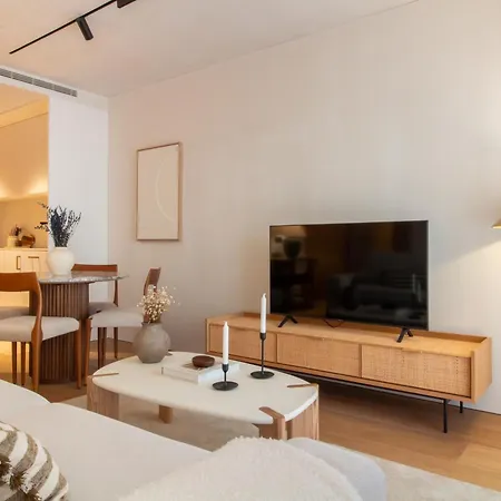 Appartamento Almada 3d By Lovelystay