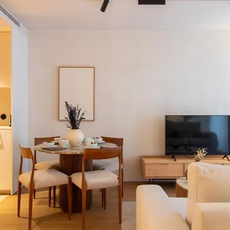 Apartment Almada 3d By Lovelystay Porto