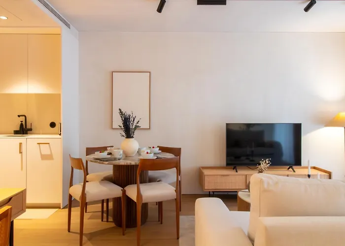 Lejlighed Almada 3d By Lovelystay Porto