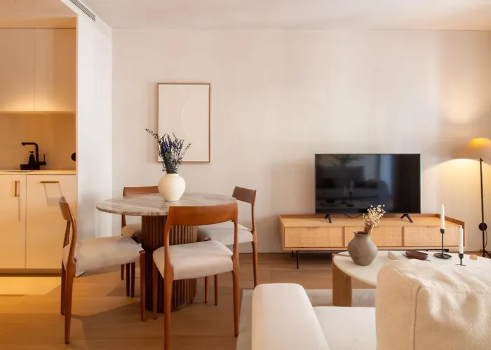 公寓 Almada 3d By Lovelystay